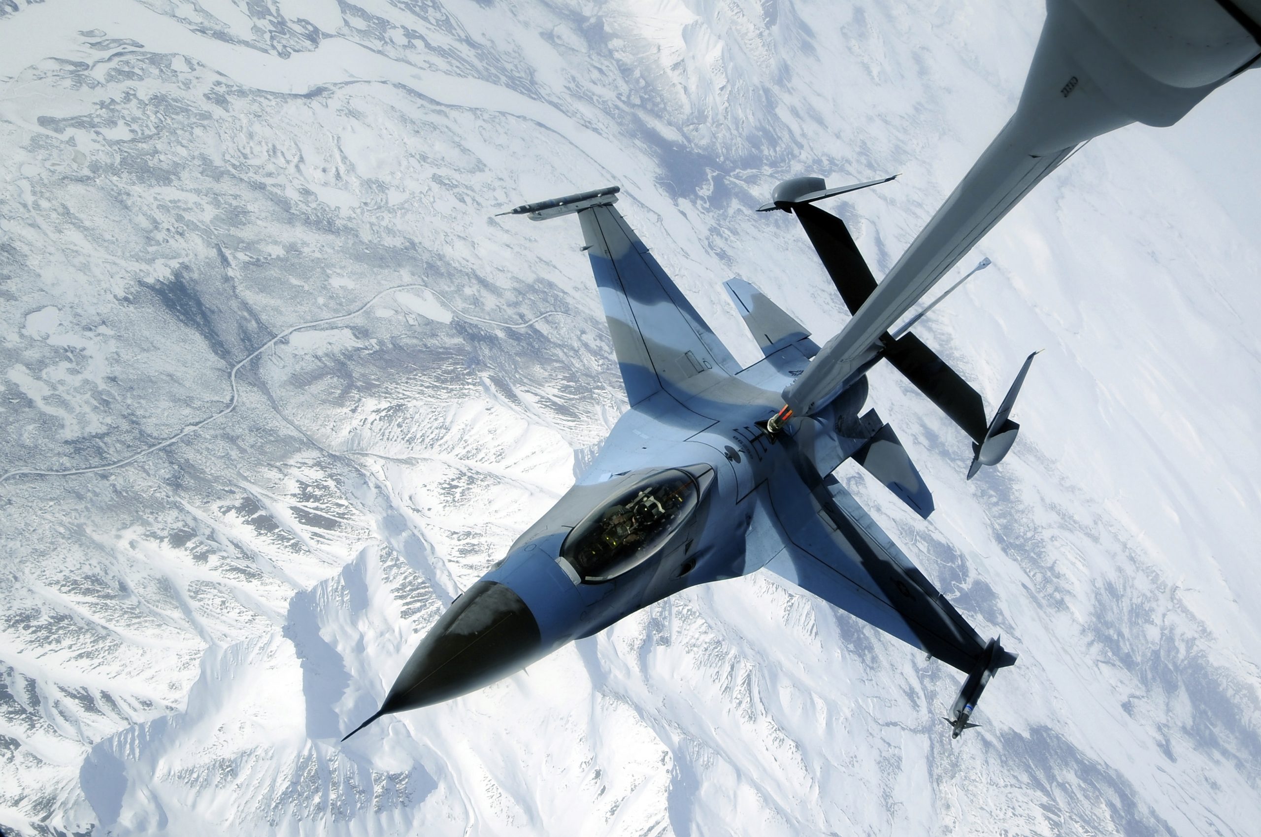 F-16 Aggressor in contact position